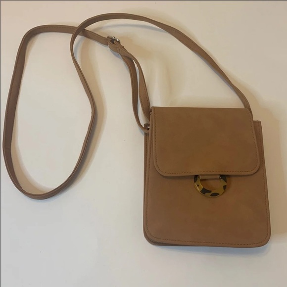 Handbags - ✨5 x $25 ✨Camel Suede Crossbody Purse